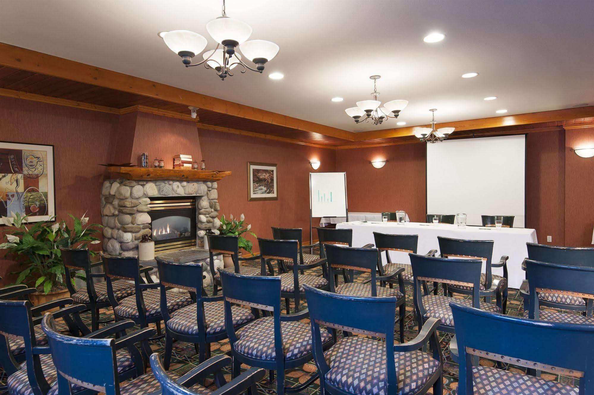Lizard Creek Lodge Ферни Экстерьер фото